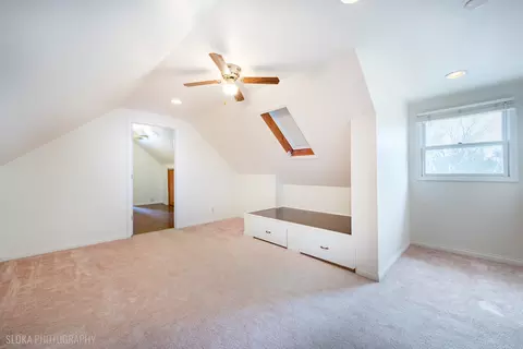 Bedroom - 508 Crest Dr, Cary, IL 60013 photo 5 of 9