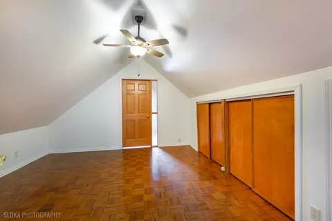 Bedroom - 508 Crest Dr, Cary, IL 60013 photo 8 of 9