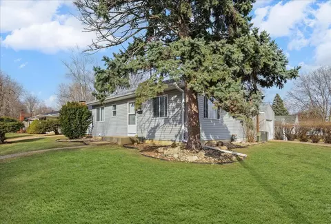Other - 8 University Ct, Normal, IL 61761 photo 1 of 9