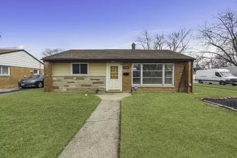 17057 Park Ave, Lansing, IL 60438