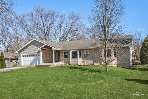 4027 Glendenning Rd, Downers Grove, IL 60515