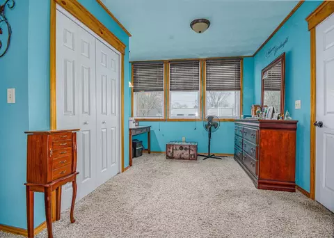 Bedroom - 433 E Main St, Salem, IL 62881 photo 1 of 6