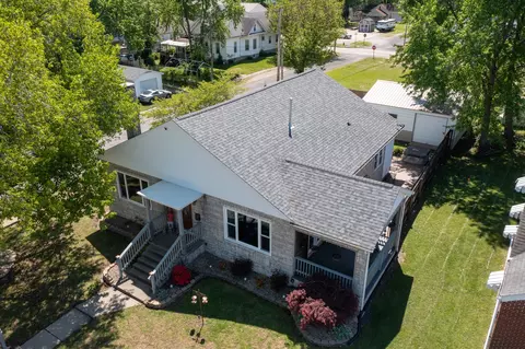 View/Area - 433 E Main St, Salem, IL 62881 photo 5 of 5