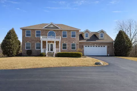 22927 Cottage Grove Ave, Steger, IL 60475