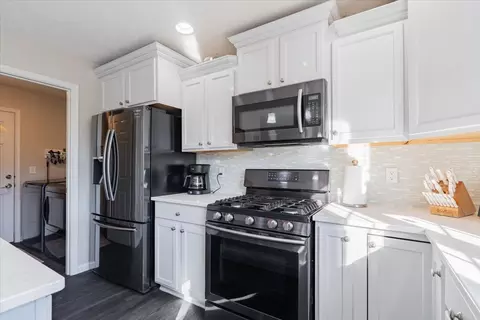 Kitchen - 801 Balsam Rd, Normal, IL 61761 photo 4 of 4