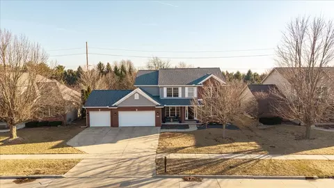 View/Area - 801 Balsam Rd, Normal, IL 61761 photo 1 of 10
