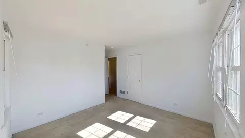 Bedroom - 418 E Hillside Ave, Barrington, IL 60010 photo 3 of 4