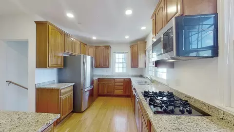 Kitchen - 418 E Hillside Ave, Barrington, IL 60010 photo 1 of 3