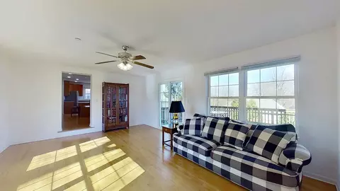 Other - 418 E Hillside Ave, Barrington, IL 60010 photo 4 of 9