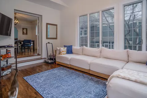 Living - 728 Howard St, Wheaton, IL 60187 photo 1 of 5