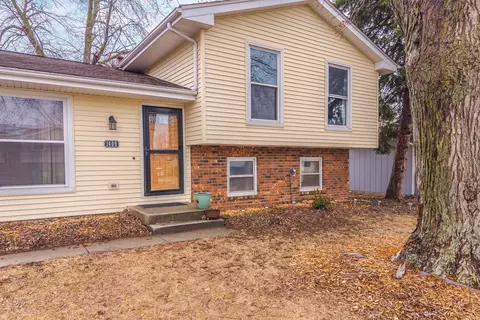 Exterior - 1409 Hanson Dr, Normal, IL 61761 photo 2 of 11