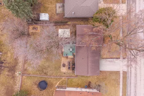 View/Area - 1409 Hanson Dr, Normal, IL 61761 photo 3 of 4