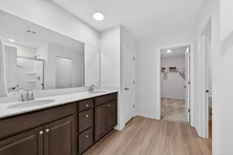 Entry Way - 1818 Chandolin Ct, Elgin, IL 60124 photo 5 of 6
