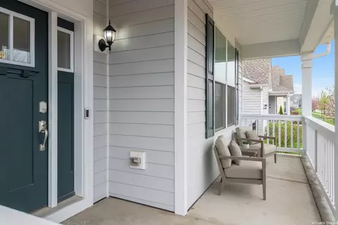 Exterior - 1818 Chandolin Ct, Elgin, IL 60124 photo 3 of 4