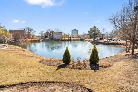 View/Area - 5450 Astor Ln #415, Rolling Meadows, IL 60008 photo 4 of 4