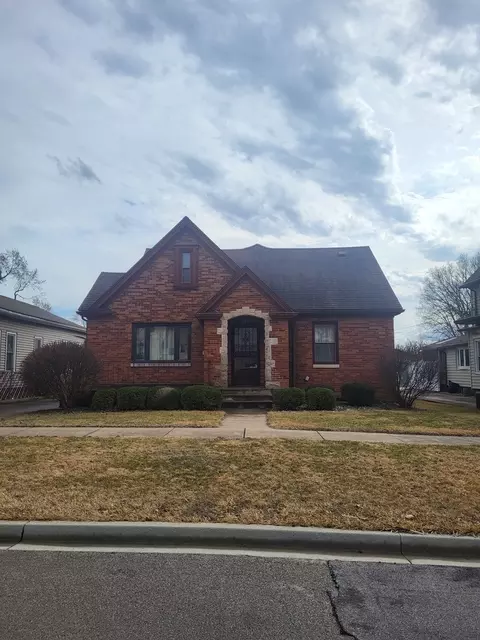 307 Court St, Streator, IL 61364