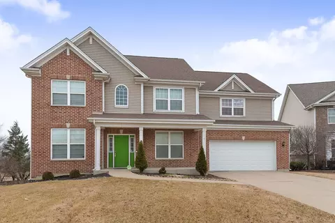 1 Pond Ct, Bolingbrook, IL 60490