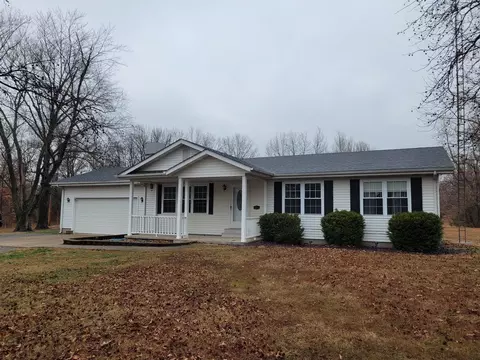 5354 E Il Highway 15 Hwy, Woodlawn, IL 62898