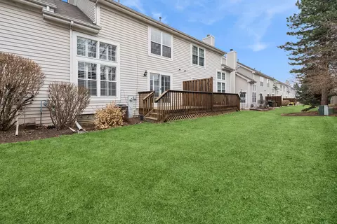 Exterior - 1163 E Danbury Dr, Cary, IL 60013 photo 4 of 4