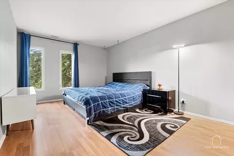 Bedroom - 1550 Sandpebble Dr #209, Wheeling, IL 60090 photo 2 of 3