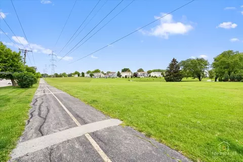 View/Area - 1550 Sandpebble Dr #209, Wheeling, IL 60090 photo 1 of 1