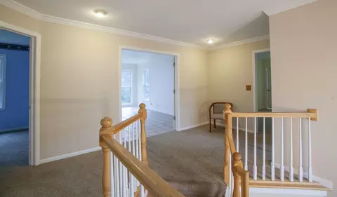 Entry Way - 2705 Colonial Dr, Elgin, IL 60124 photo 3 of 4