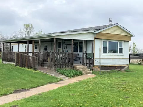 5368 N 13000w Rd, Wilmington, IL 60481