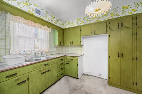 Kitchen - 124 E Mill St, Kewanee, IL 61443 photo 2 of 2