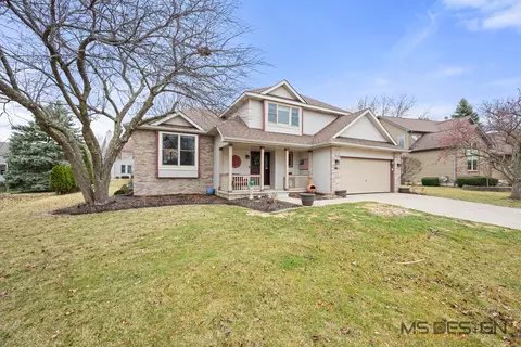 1119 Yorkshire North Dr, Sycamore, IL 60178
