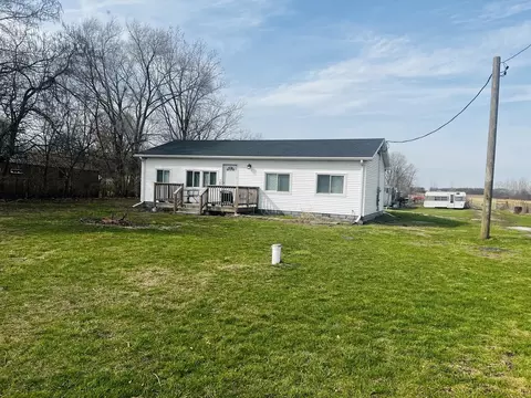 17611 E 4750s Rd, Pembroke Township, IL 60958