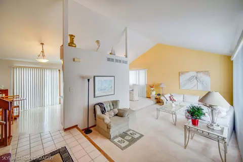 Other - 45 Denise Ct, Matteson, IL 60443 photo 2 of 5