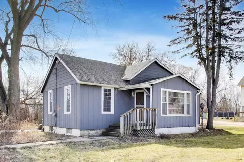 14895 W Russell Rd, Zion, IL 60099