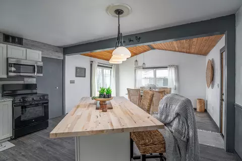 Kitchen - 444 6th St E, Milan, IL 61264 photo 1 of 2