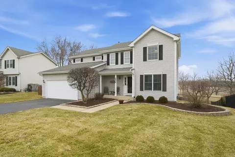 2830 Colonial Dr, Elgin, IL 60124