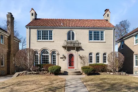 1420 Bonnie Brae Pl, River Forest, IL 60305