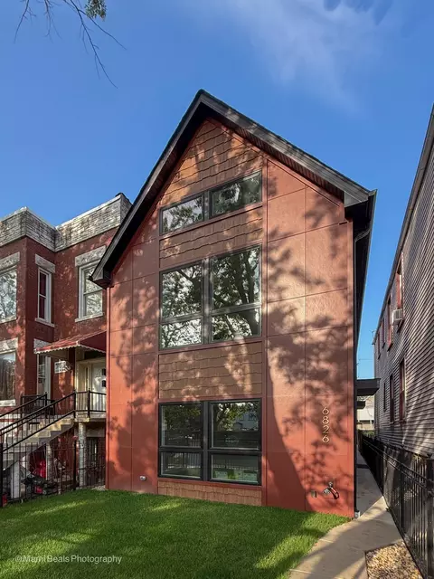 6826 S Langley Ave, Chicago, IL 60637