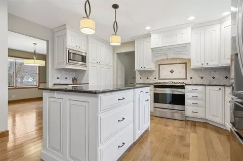 Kitchen - 2 Knottingham Ct, Bloomington, IL 61704 photo 2 of 3