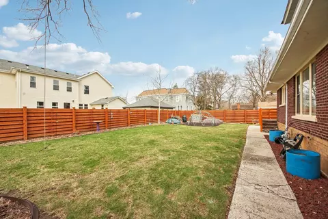 316 E 13th St, Lockport, IL 60441 photo 30