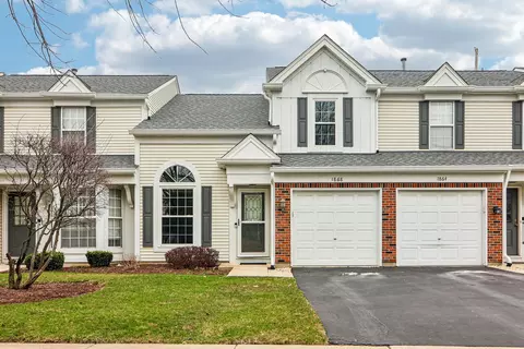 1868 Brighton St, Downers Grove, IL 60516