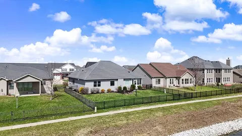 View/Area - 1117 Declaration Dr, Savoy, IL 61874 photo 8 of 13