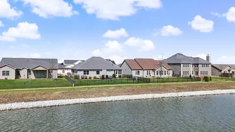 View/Area - 1117 Declaration Dr, Savoy, IL 61874 photo 9 of 13