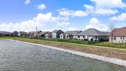 View/Area - 1117 Declaration Dr, Savoy, IL 61874 photo 10 of 13