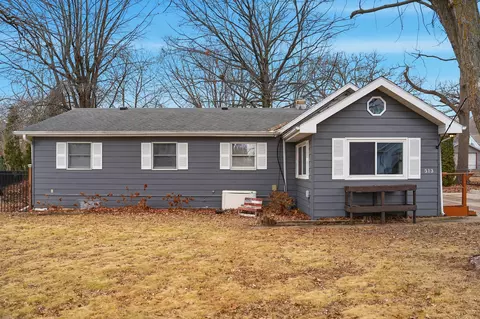 Exterior - 513 1st Ave, Dixon, IL 61021 photo 2 of 12