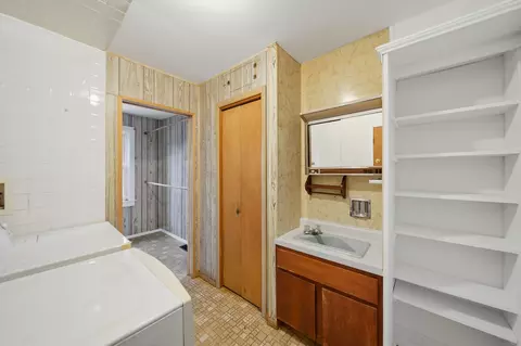Other - 513 1st Ave, Dixon, IL 61021 photo 3 of 7