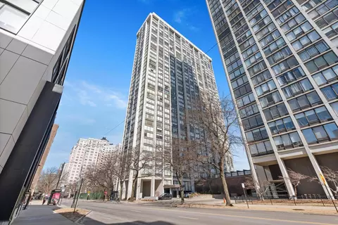 5455 N Sheridan Rd #3611, Chicago, IL 60640