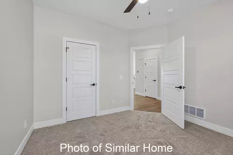 Other - 446 N 2nd Ave, Eldridge, IA 52748 photo 2 of 6