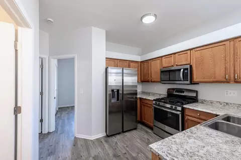 Kitchen - 3209 Hoffman St, Plano, IL 60545 photo 3 of 4