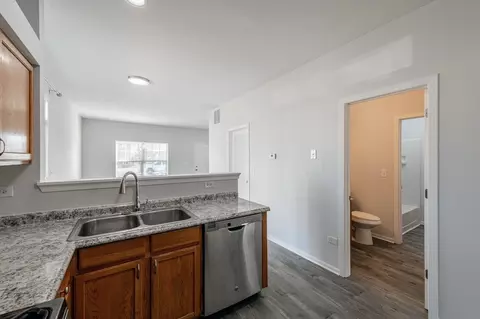 Kitchen - 3209 Hoffman St, Plano, IL 60545 photo 4 of 4