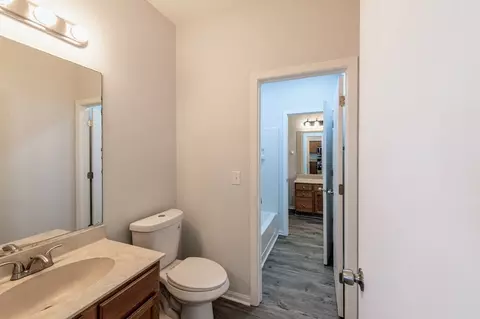 Entry Way - 3209 Hoffman St, Plano, IL 60545 photo 2 of 2