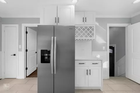 Kitchen - 3733 W 58th St, Chicago, IL 60629 photo 3 of 7